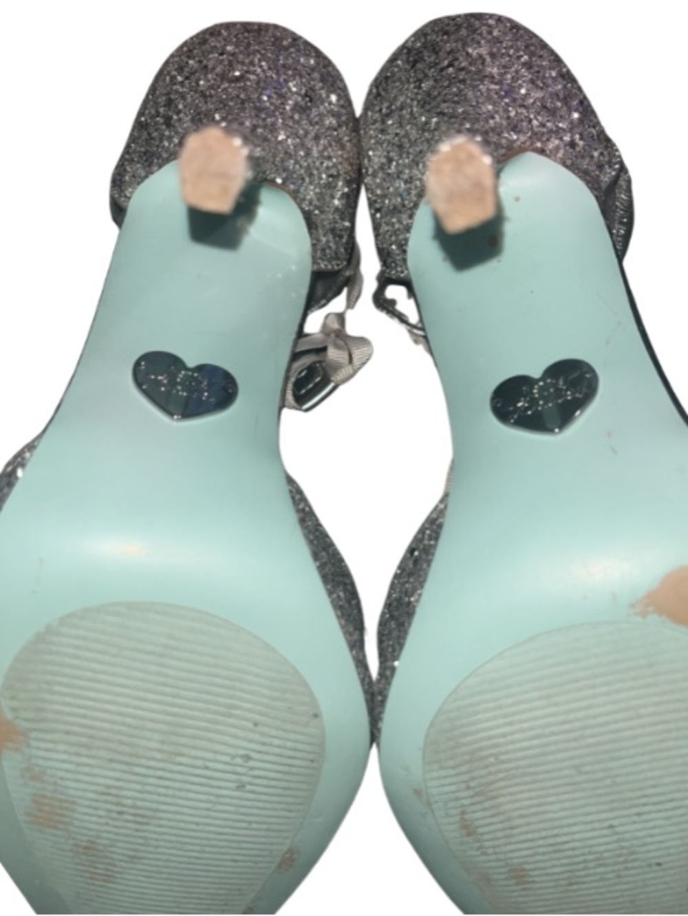 Blue by Betsey Johnson
"Stela" Silver Glitter Mesh Pumps 9.5 - Picture 2 of 10
